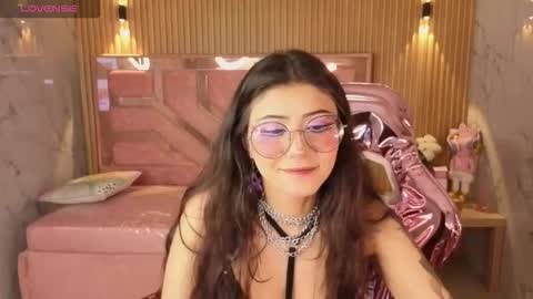Snapshot of miss_devil_s chatting on March 2026 03:23:01 AM miss_devil_s online show from March 2026 03:23:01 AM