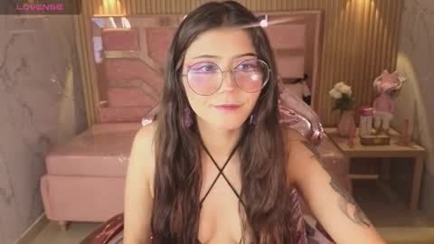 Snapshot of miss_devil_s chatting on March 2026 03:00:02 AM miss_devil_s online show from March 2026 03:00:02 AM