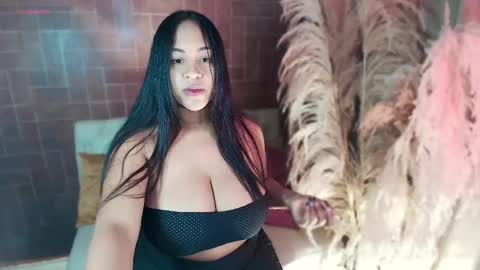 Snapshot of miss_deyan chatting on March 2025 01:10:02 PM miss_deyan online show from March 2025 01:10:02 PM