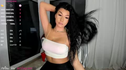 Snapshot of miss_diamond__ chatting on February 2025 05:09:01 AM miss_diamond__ online show from February 2025 05:09:01 AM