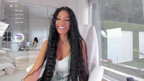 Snapshot of miss_diamond__ chatting on November 2025 08:04:01 AM miss_diamond__ online show from November 2025 08:04:01 AM