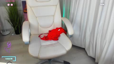 Elia online show from February 2025 02:06:02 AM