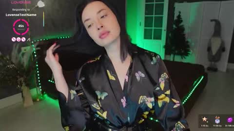 Elia online show from December 2025 03:19:01 PM