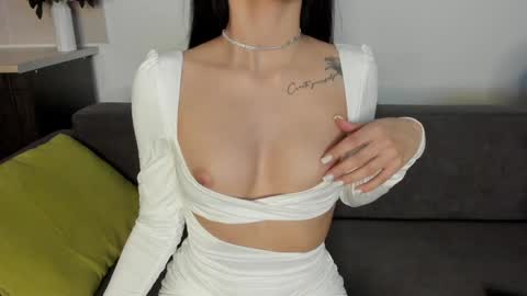 Emily online show from December 2024 09:54:02 PM