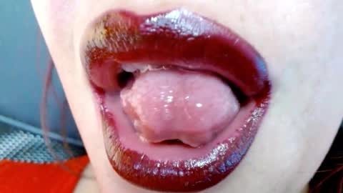 Snapshot of miss_evoleth2 chatting on January 2025 05:48:02 AM Miss Evoleth online show from January 2025 05:48:02 AM