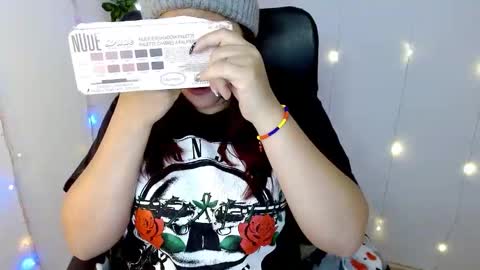 Snapshot of miss_evoleth2 chatting on January 2025 11:39:01 PM Miss Evoleth online show from January 2025 11:39:01 PM