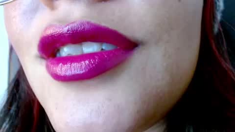 Snapshot of miss_evoleth2 chatting on January 2025 05:51:01 AM Miss Evoleth online show from January 2025 05:51:01 AM