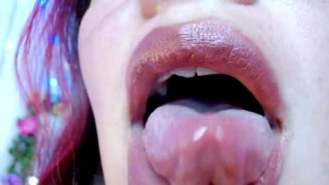 Snapshot of miss_evoleth2 chatting on February 2025 11:13:01 AM Miss Evoleth online show from February 2025 11:13:01 AM