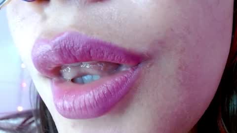 Snapshot of miss_evoleth2 chatting on February 2025 09:34:02 AM Miss Evoleth online show from February 2025 09:34:02 AM