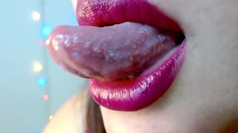 Snapshot of miss_evoleth2 chatting on February 2025 05:56:02 AM Miss Evoleth online show from February 2025 05:56:02 AM