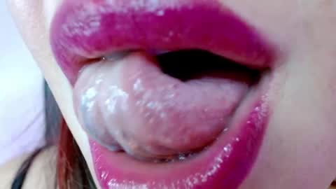 Snapshot of miss_evoleth2 chatting on February 2025 08:20:01 AM Miss Evoleth online show from February 2025 08:20:01 AM