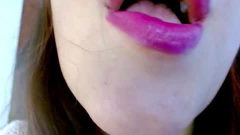 Snapshot of miss_evoleth2 chatting on September 2025 06:07:01 PM Miss Evoleth online show from September 2025 06:07:01 PM