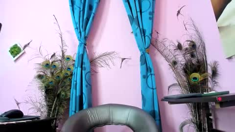 Monica Patricia online show from October 2025 10:26:01 AM