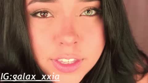 Snapshot of miss_galaxxia chatting on October 2025 08:10:01 PM Elisabeth IG galax xxia online show from October 2025 08:10:01 PM