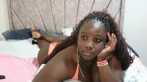 Snapshot of miss_godess chatting on October 2025 09:06:02 AM miss_godess online show from October 2025 09:06:02 AM