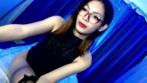 miss_hornydoll online show from December 2024 01:16:02 PM