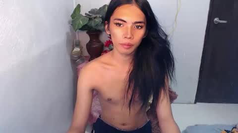 Snapshot of miss_juliex chatting on April 2026 04:57:01 AM julie online show from April 2026 04:57:01 AM