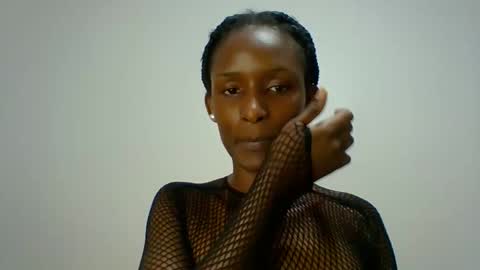 kiki online show from October 2025 05:49:02 AM