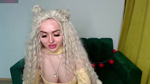 miss_kiten online show from January 2025 10:31:02 PM