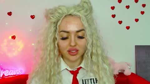 miss_kiten online show from February 2025 01:45:01 AM