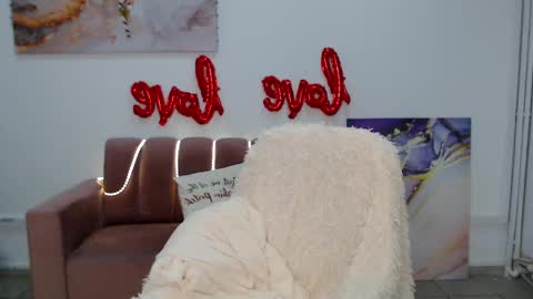 miss_kiten online show from February 2025 08:49:02 PM