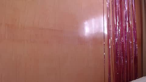 Snapshot of miss_lilieth chatting on September 2025 04:52:01 PM lilieth online show from September 2025 04:52:01 PM