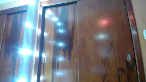 Snapshot of miss_lilieth chatting on May 2026 02:11:01 PM lilieth online show from May 2026 02:11:01 PM