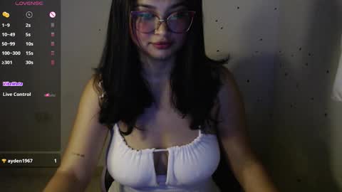 Snapshot of miss_ly_ chatting on March 2026 09:27:02 AM ly independent model online show from March 2026 09:27:02 AM