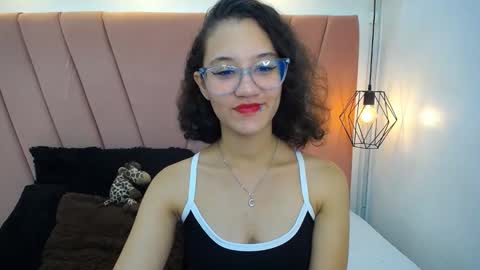 Snapshot of miss_m1a chatting on October 2025 12:08:02 PM mia online show from October 2025 12:08:02 PM