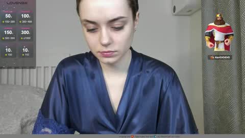 Jenny online show from September 2025 05:02:01 PM