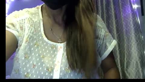 Snapshot of miss_mahi69 chatting on March 2026 04:35:01 PM Mahi online show from March 2026 04:35:01 PM