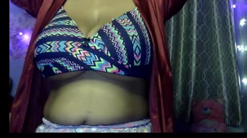 Snapshot of miss_mahi69 chatting on April 2026 07:22:02 PM Mahi online show from April 2026 07:22:02 PM