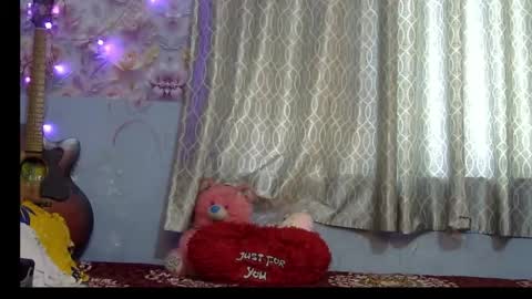 Snapshot of miss_mahi69 chatting on May 2026 06:53:01 AM Mahi online show from May 2026 06:53:01 AM