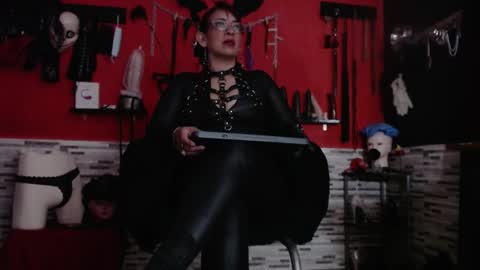 Mistress Miranda online show from October 2025 11:11:01 AM