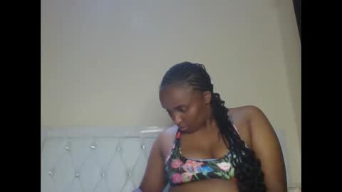 Snapshot of miss_nada chatting on April 2026 03:39:01 PM sophia online show from April 2026 03:39:01 PM