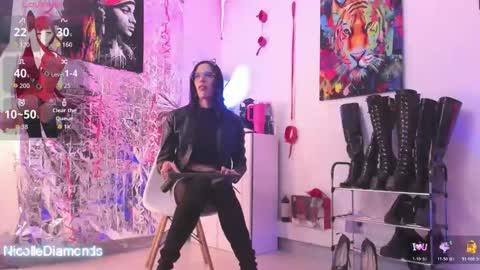 Snapshot of miss_nicolesds chatting on March 2026 01:17:01 PM Miss Nicole online show from March 2026 01:17:01 PM