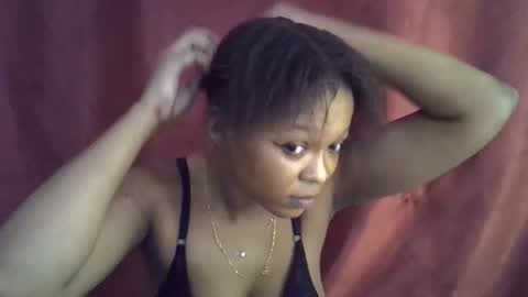 miss_rihanna2 online show from October 2025 08:46:02 AM