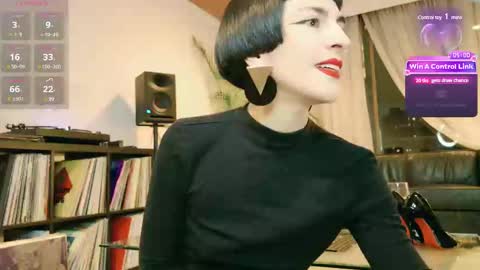 Snapshot of miss_satori_rose chatting on February 2025 12:14:01 AM Satori Rose online show from February 2025 12:14:01 AM