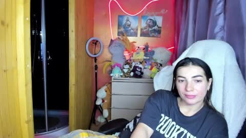 Snapshot of miss_tasy chatting on April 2026 01:15:01 PM Melanie January 15th is my birthday there will be an interesting show online show from April 2026 01:15:01 PM