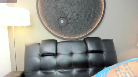 Vaiolette online show from January 2025 11:00:02 AM