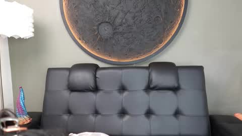 Snapshot of miss_vaiolette chatting on March 2026 11:10:01 AM Vaiolette online show from March 2026 11:10:01 AM