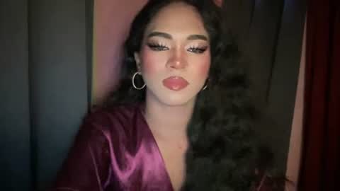 miss_veron_xoxo online show from December 2025 09:41:02 PM