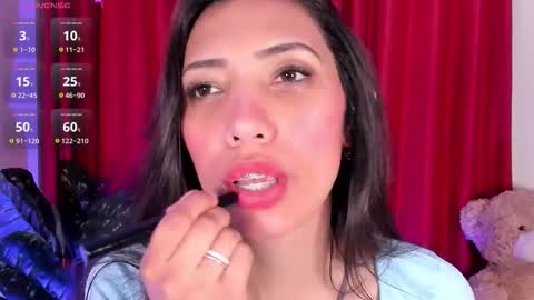 Miss Veronica online show from October 2025 02:06:02 PM