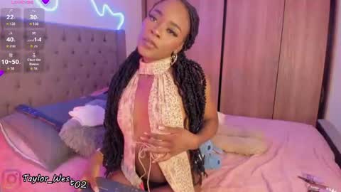Tay Tay Independent Model   online show from July 2026 08:45:02 AM