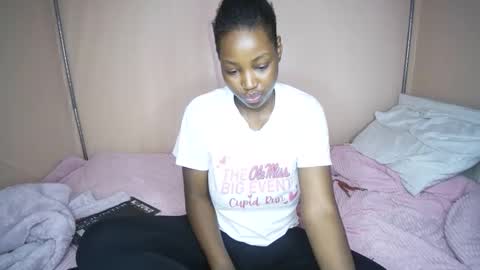 Snapshot of miss_worldfire chatting on May 2026 02:32:02 PM miss_worldfire online show from May 2026 02:32:02 PM