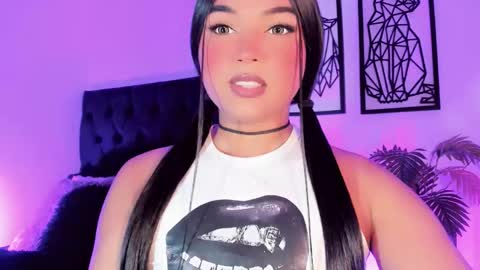 miss_zz online show from November 2025 06:30:02 PM