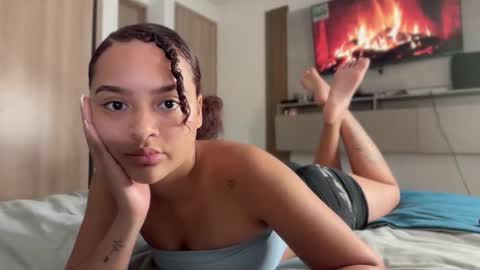 missalannah online show from October 2025 12:08:01 AM
