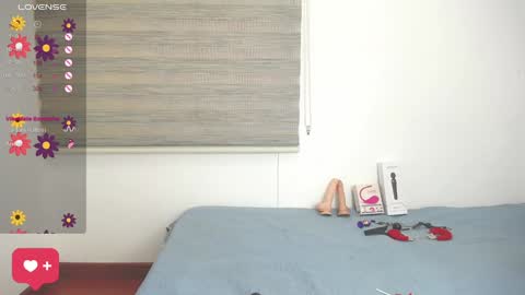 Snapshot of missamy_adams chatting on January 2025 06:14:01 PM AMY INDEPENT MODEL online show from January 2025 06:14:01 PM