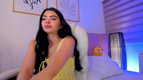 Snapshot of missariadnaa chatting on March 2026 12:00:02 PM Ariadna Ruiz online show from March 2026 12:00:02 PM