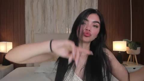 Snapshot of missariadnaa chatting on March 2026 12:25:01 AM Ariadna Ruiz online show from March 2026 12:25:01 AM